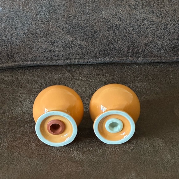 Fiesta Salt and Pepper Shakers - Picture 6 of 6